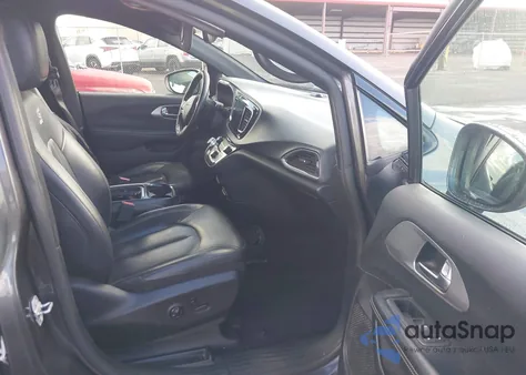 2019 Chrysler Pacifica Hybrid Touring L from USA, damaged, VIN 2C4RC1L77KR584743